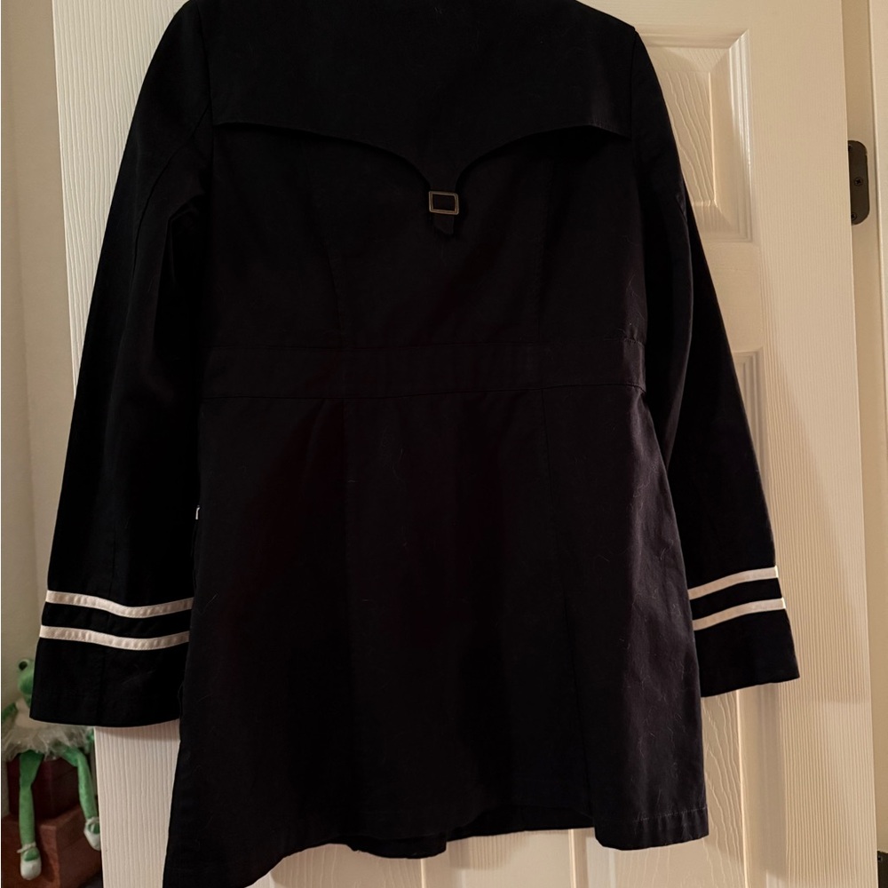 Overcoat - Picture 2 of 7